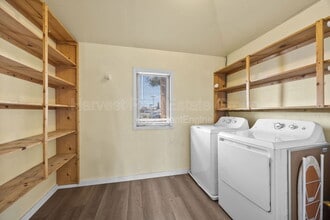 25049 Willimet Way in Hayward, CA - Building Photo - Building Photo