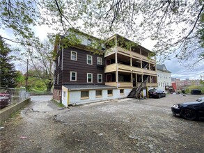 88 Blackstone St in Woonsocket, RI - Building Photo - Building Photo