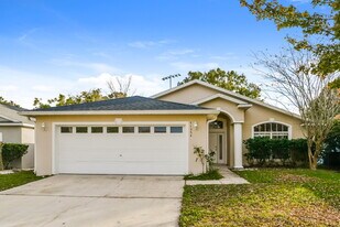 11354 Pinewood Cove Ln in Orlando, FL - Building Photo