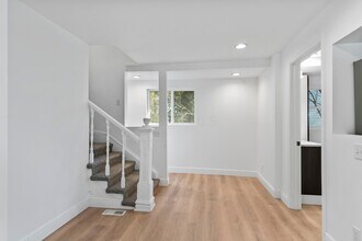 89 Maple St in North Lewisburg, OH - Building Photo - Building Photo