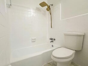 1816 E Oakland Park Blvd, Unit 78 in Oakland Park, FL - Foto de edificio - Building Photo