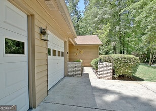 102 Brookwood Path in Peachtree City, GA - Building Photo - Building Photo