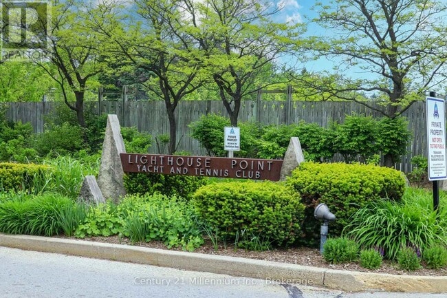 property at 302 Mariners Way