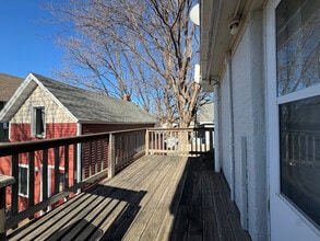 326 E Vine St in Mankato, MN - Building Photo - Building Photo