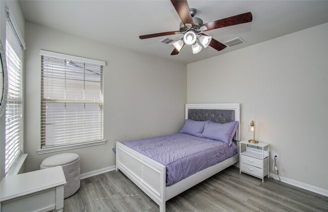 property at 3306 Inverness Path Lane