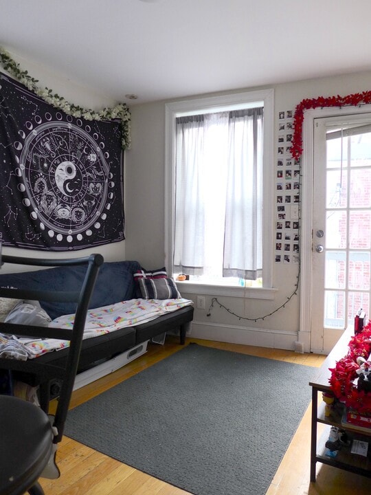840 Huntington Ave, Unit 3 in Boston, MA - Foto de edificio