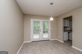 10284 Briarbay Loop in Jonesboro, GA - Building Photo - Building Photo