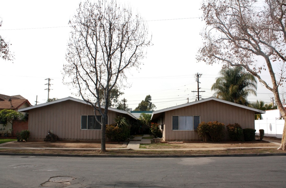 1337 Simmons Ave in City Of Commerce, CA - Foto de edificio