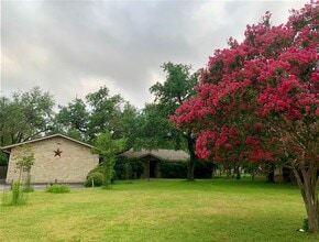 126 Lido St in Lakeway, TX - Building Photo - Building Photo