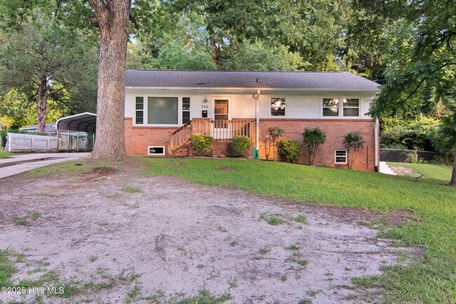 property at 300 Long Acres Dr