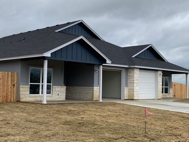 property at 525 County Rd 306