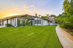 929 Darlene Ct in Upland, CA - Building Photo