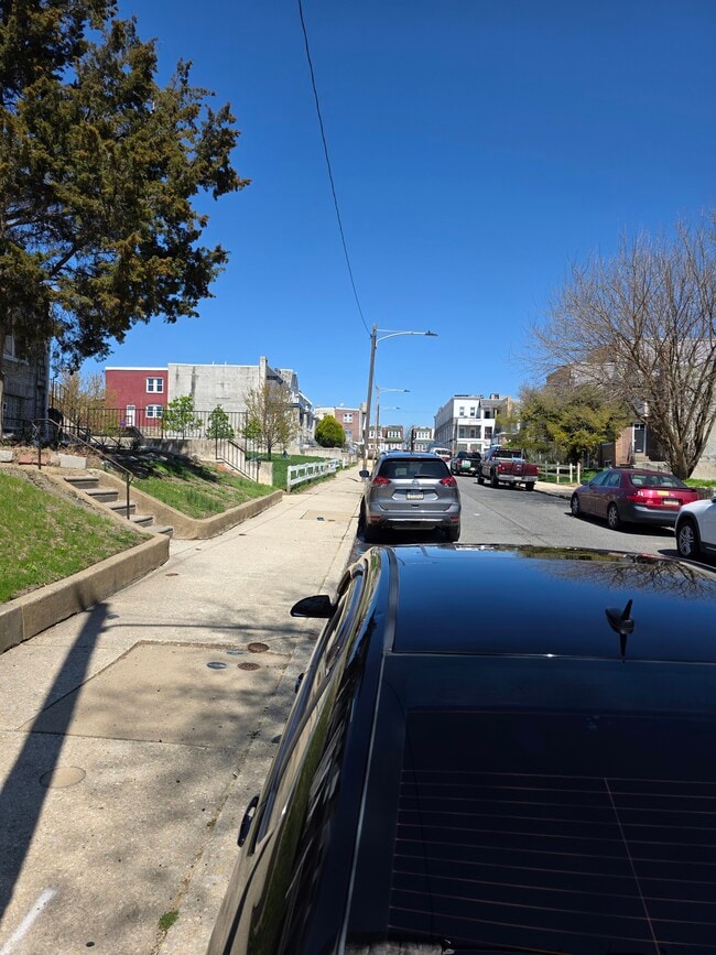 404 N Daggett St, Unit 1 in Philadelphia, PA - Building Photo - Building Photo