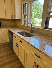 552 Chandler St in Worcester, MA - Foto de edificio - Building Photo