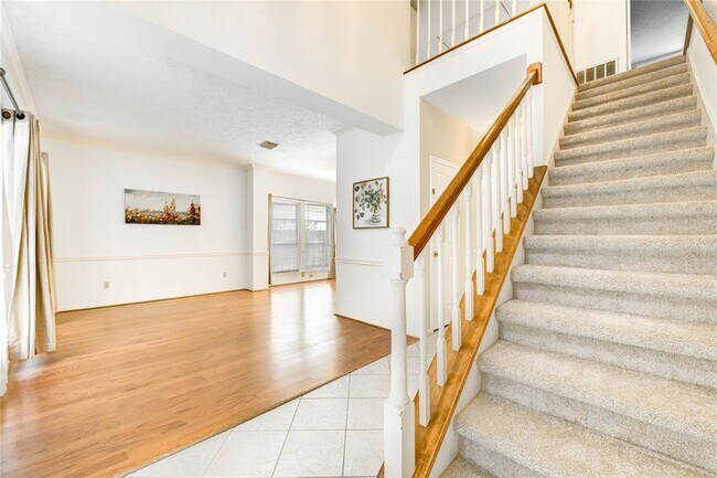 1230 Manchester Cir in Missouri City, TX - Building Photo - Building Photo