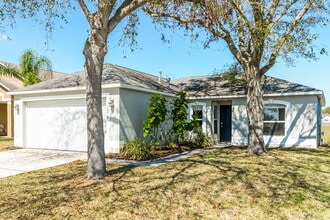 16213 Wilkinson Dr in Clermont, FL - Building Photo - Building Photo