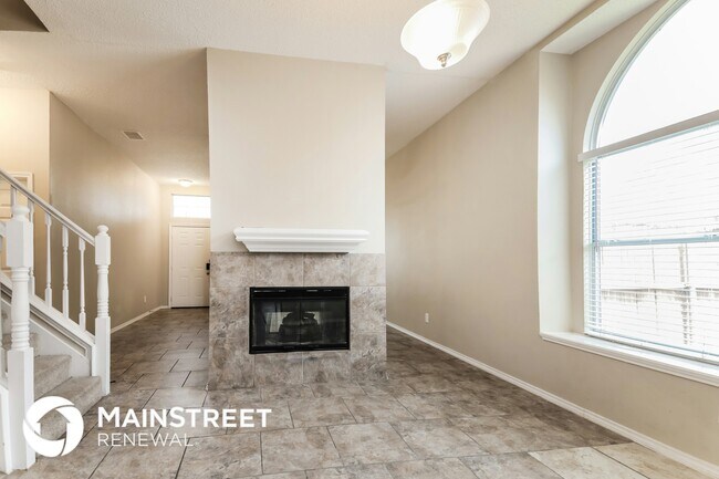 1521 Cool Springs Dr in Mesquite, TX - Building Photo - Building Photo