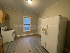 1702 Reed St in Kalamazoo, MI - Building Photo - Building Photo