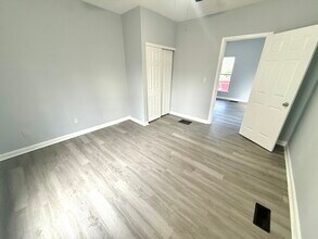 22 Pleasant Ave in Dayton, OH - Foto de edificio - Building Photo