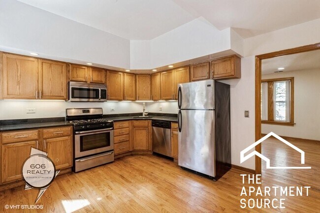 3407 W Parker Ave, Unit 2 in Chicago, IL - Foto de edificio - Building Photo