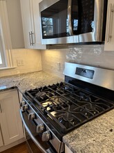 168 Forest St, Unit 1 in Medford, MA - Building Photo - Building Photo