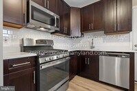 1138 Homestead St photo'