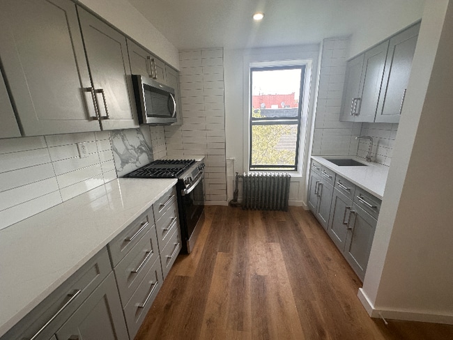 1873 Prospect Pl