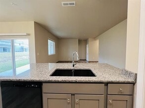 Evantra in Appleton, WI - Foto de edificio - Building Photo