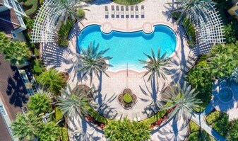 5551 Bentgrass Dr in Sarasota, FL - Building Photo