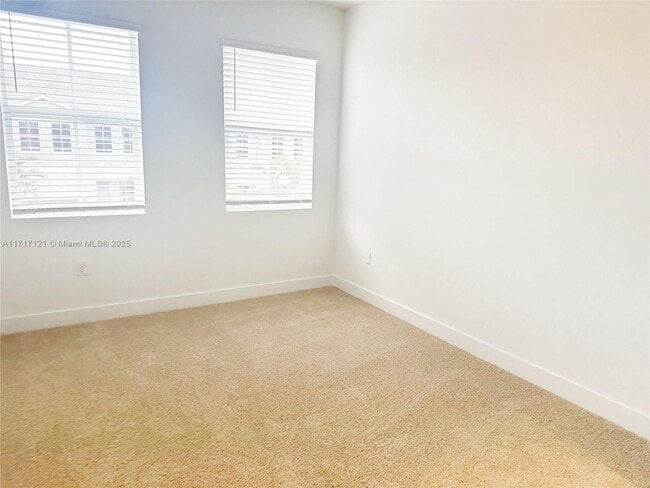2351 W Preserve Way, Unit 101 in Miramar, FL - Building Photo - Building Photo