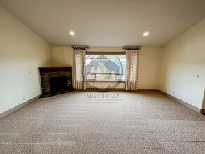 158 Rolling Hills Ave SE in Salem, OR - Building Photo - Building Photo