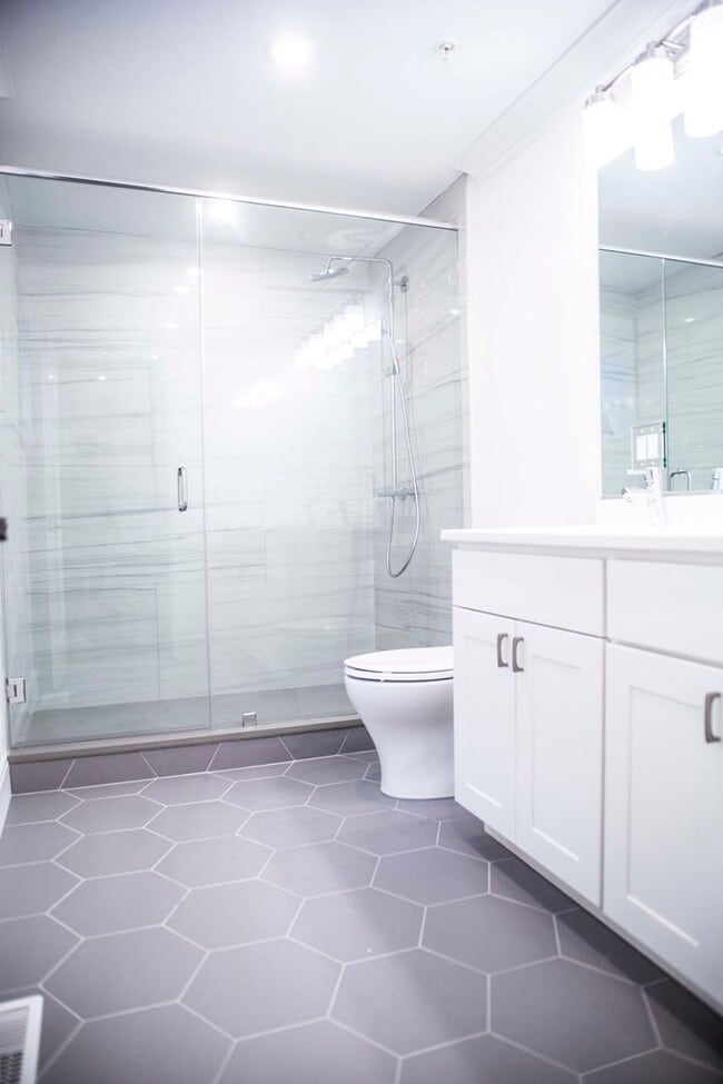 57 Quint Ave in Boston, MA - Building Photo - Building Photo