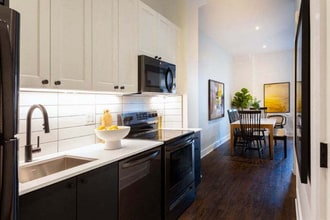 780 S 52nd St in Philadelphia, PA - Foto de edificio - Building Photo