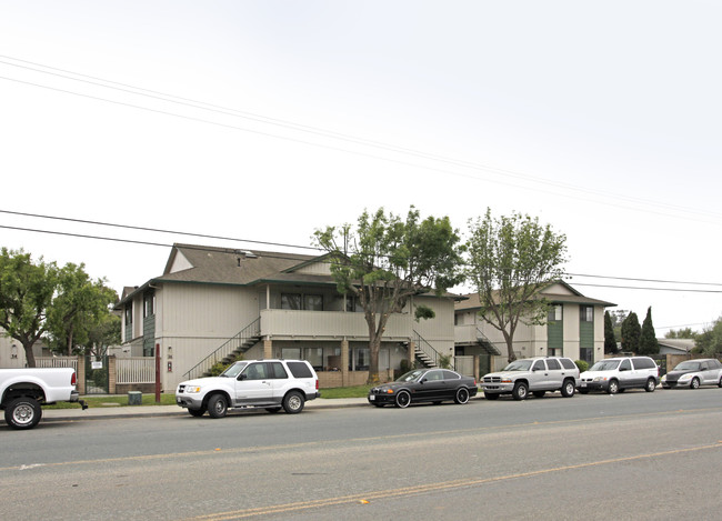 russell in Salinas, CA - Building Photo - Building Photo