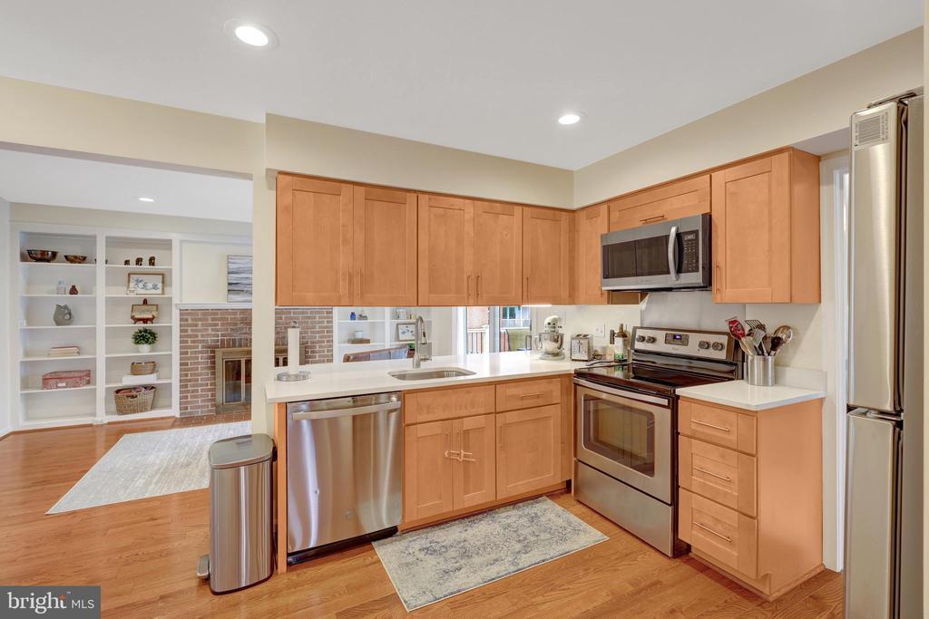 6868 Chelsea Rd in McLean, VA - Building Photo