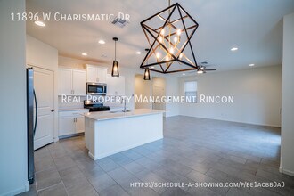 11896 W Charismatic Dr in Marana, AZ - Foto de edificio - Building Photo