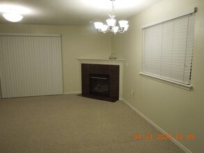 16111 124th Avenue Ct E, Unit 16111 124th Ave Ct E in Puyallup, WA - Building Photo - Building Photo