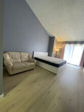 1310 Ridge Ct, Unit 1310 in San Francisco, CA - Building Photo - Building Photo