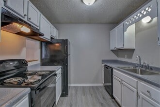 The Arbours Apartment Homes in Maumelle, AR - Foto de edificio - Building Photo