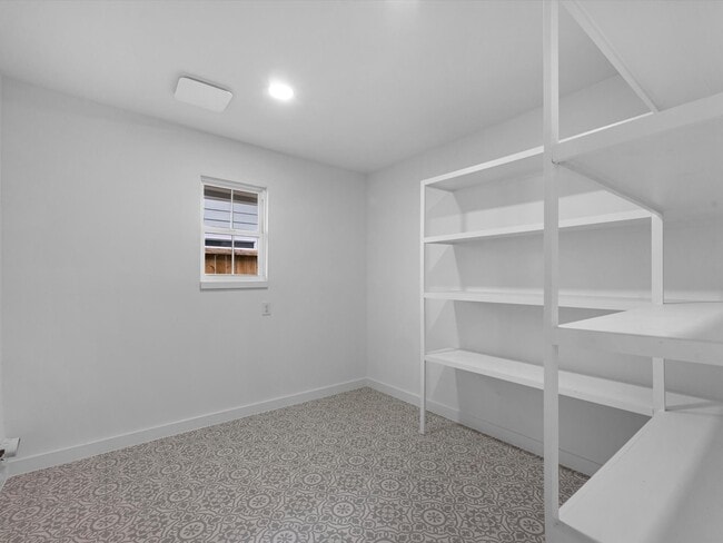 property at 1826 Woodcrest Dr