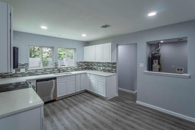 property at 4118 Groton Dr