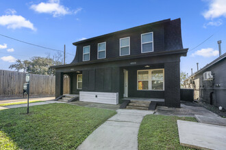 4950-4952 Polk Street in Houston, TX - Building Photo - Building Photo