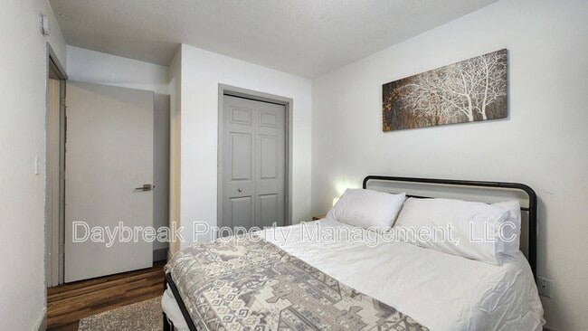 property at 525 7th Ave E