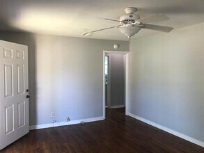 3984 Park Ln in Dallas, TX - Building Photo - Building Photo