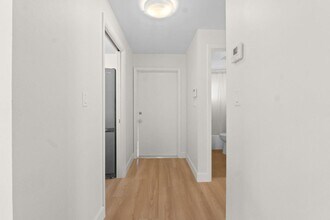5720 Parke Ave in West Palm Beach, FL - Building Photo - Building Photo