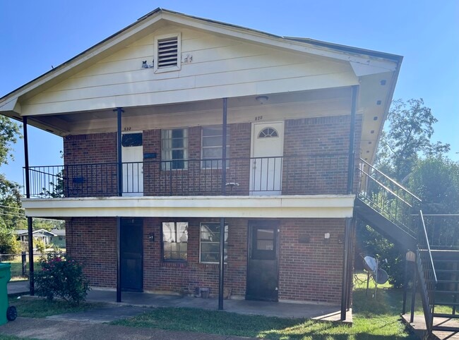 property at 616 14th St N