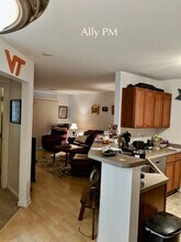 725 Walker Square in Charlottesville, VA - Building Photo - Building Photo