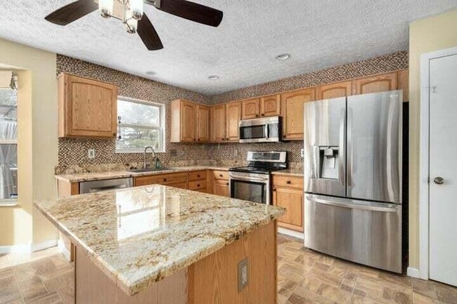 4183 Asbury Ridge Dr in Columbus, OH - Building Photo - Building Photo