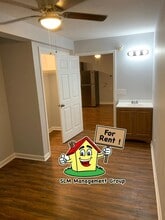 5617 Oak St, Unit C in Eastman, GA - Building Photo - Building Photo