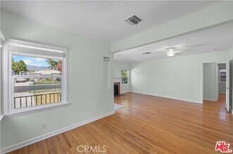 1021 N Frederic St in Burbank, CA - Building Photo - Building Photo